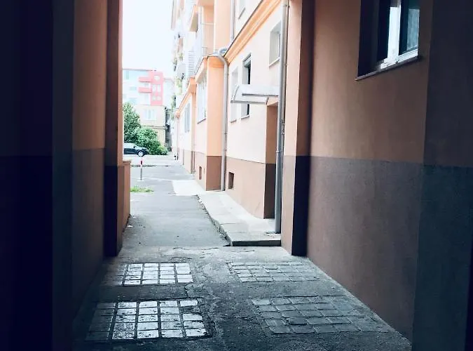 Prikopova 2 * Bratislava